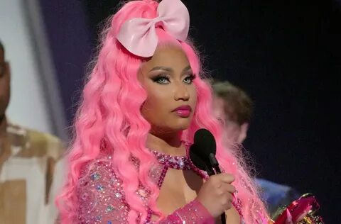 Nicki minaj up