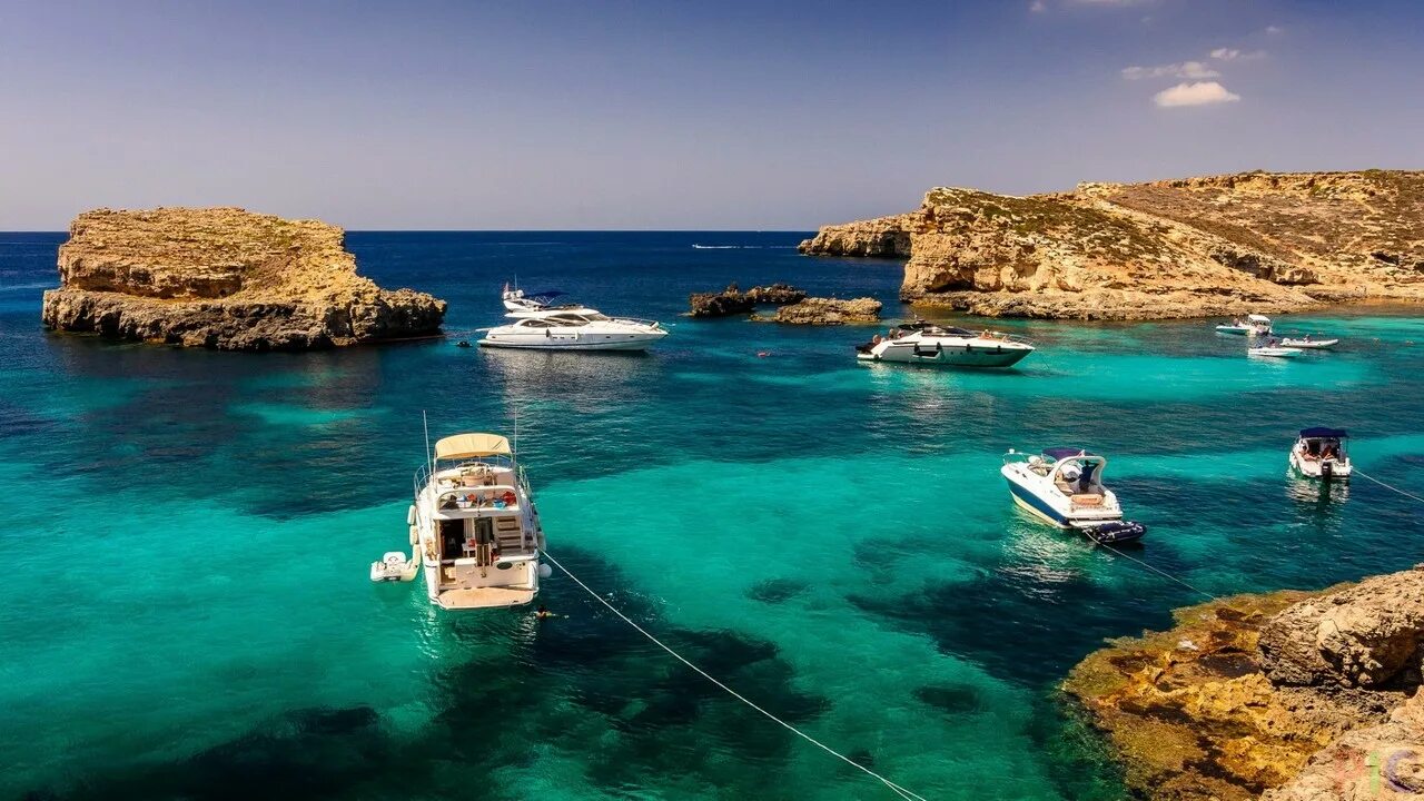 Большие острова средиземного моря. Бухты Мальты.