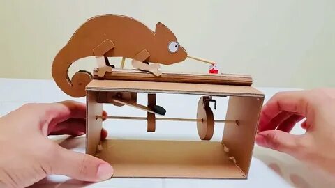 Игрушка с рычажным механизмом