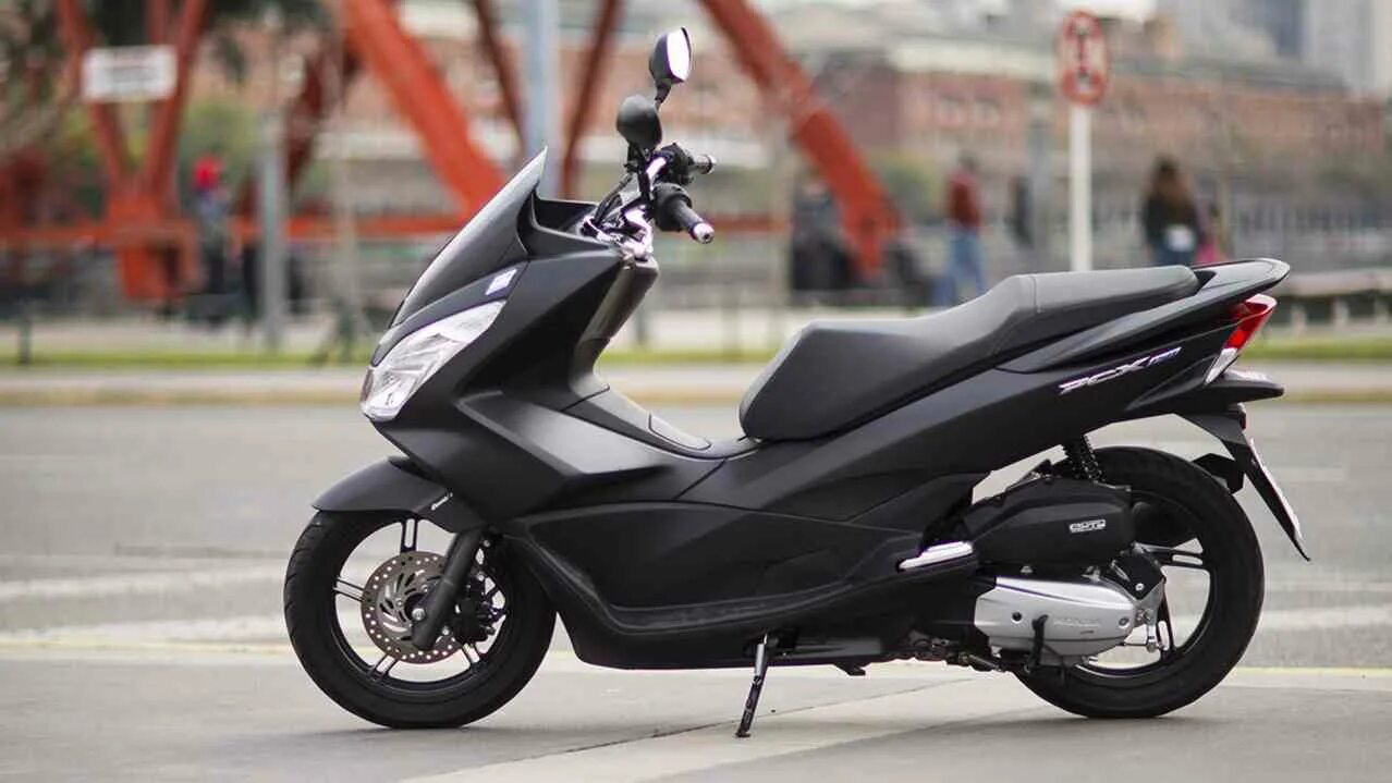 Honda 150 скутер