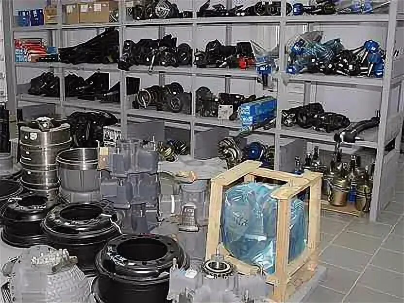 Запчасти камаз центр. Магазин автозапчастей камаз. Оригинальные запчасти камаз. Автозапчасти камаз маз темрюк. Запчасти камаз рязань.