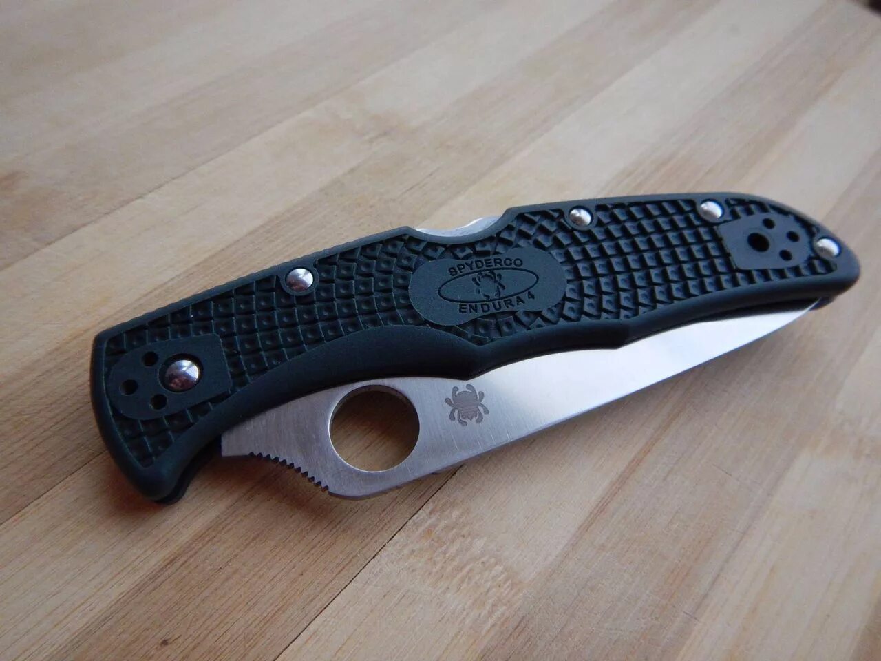 Спайдерко эндура. Spyderco Manix 2xl CPM s30v. Spyderco Endura ZDP-189. Spyderco Endura s30v. Спайдерко Эндура 4.