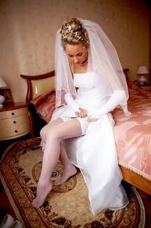 Невесты платья чулки