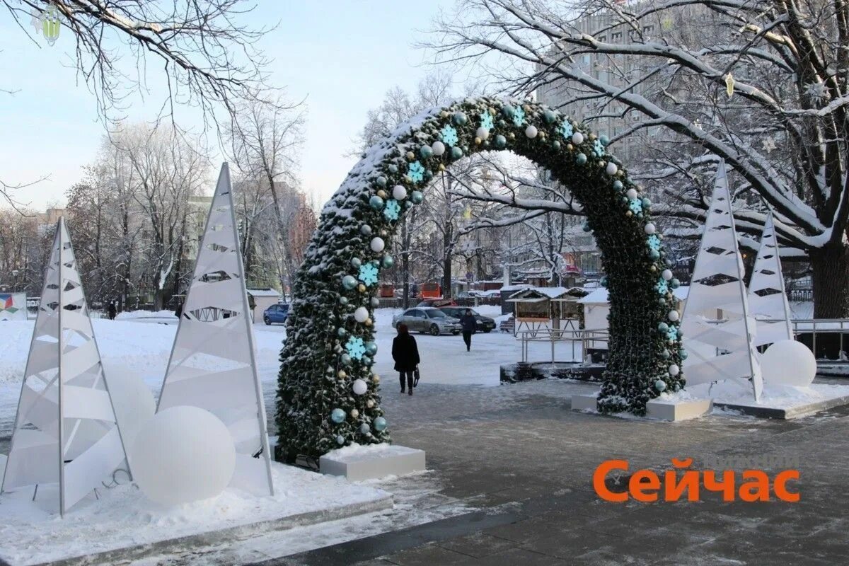 Мероприятия 1 января нижний новгород. Забег желаний 2023 в нижнем новгороде фото. Мероприятия в нижнем новгороде. Нижний новгород праздник. Зимняя сказка в городе.