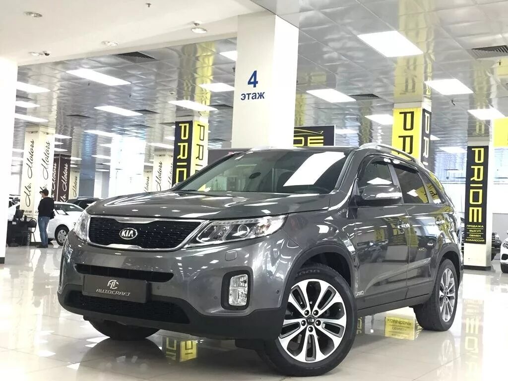 Киа Соренто 2 поколения Рестайлинг. Киа Соренто 2 CRDI. Sorento II · 2.0 CRDI at (150 л.с.) · внедорожник · 5 дверей. 2.2 CRDI 4wd at 197 л.с характеристика.