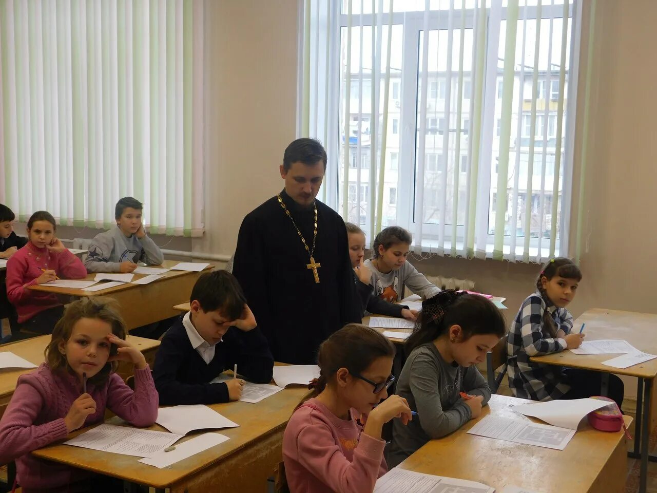 школа 7 астрахань. богдана хмельницкого, 58, астрахань. школа-интернат астрахань академика королева. здоровцева». 36 школа астрахань.