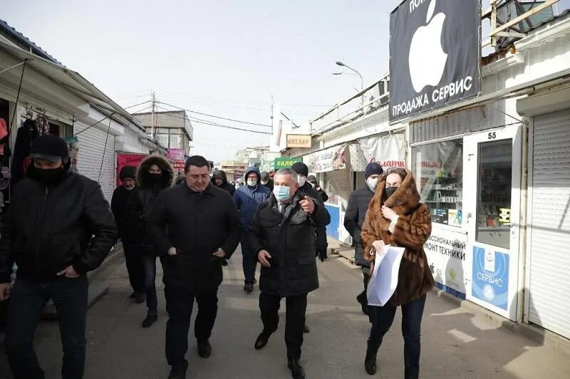 Темерник ростов на дону. Стихийный рынок зорге ростов на дону. Ростовский рынок. Атлант алмаз рынок в ростове на дону. Ростов рынки новости.