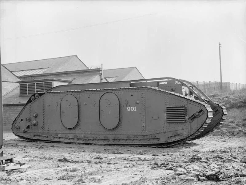 Mark IV Male 'British Heavy Tank WW I at the Bovington tank museum, UK Ww1 tanks