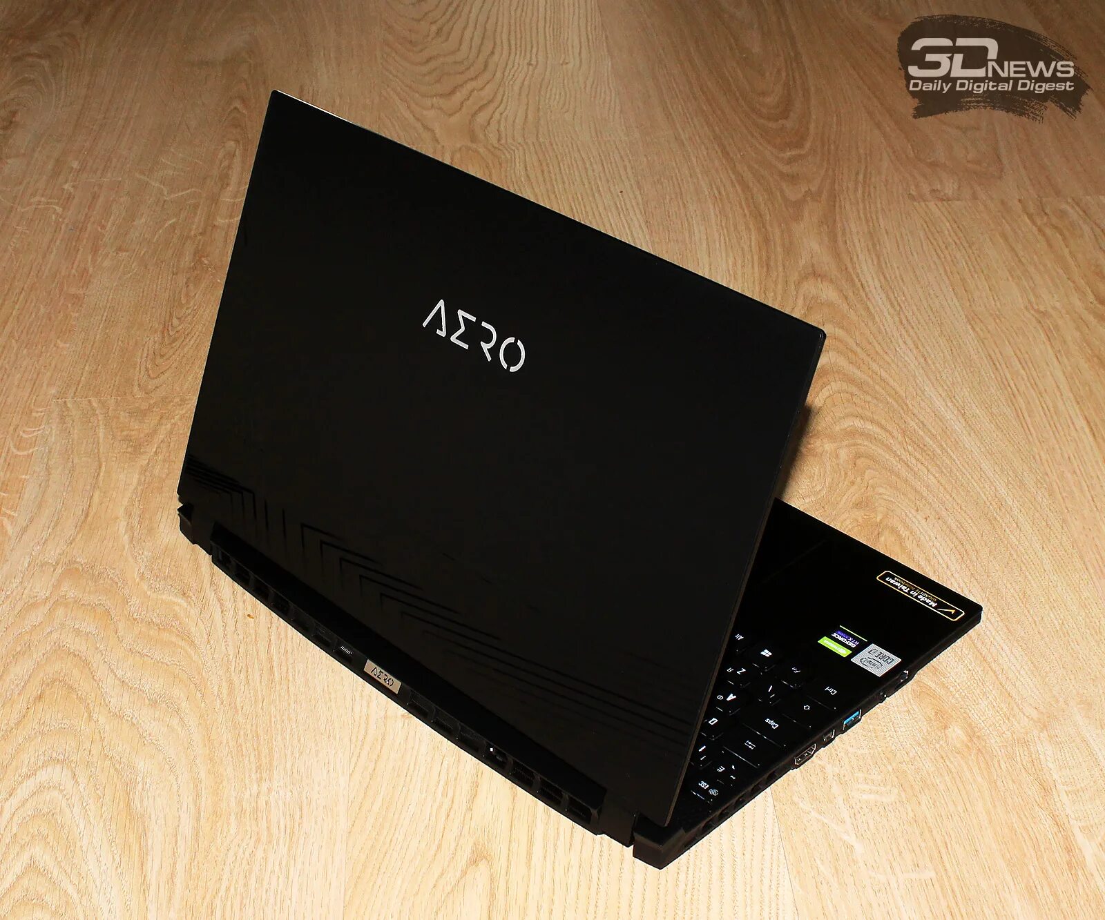 Gigabyte 14 oled bmf. Gigabyte aero 15. gigabyte aorus aero 15 oled xc. ноутбучная 3070. ноутбук 3070ti amd.