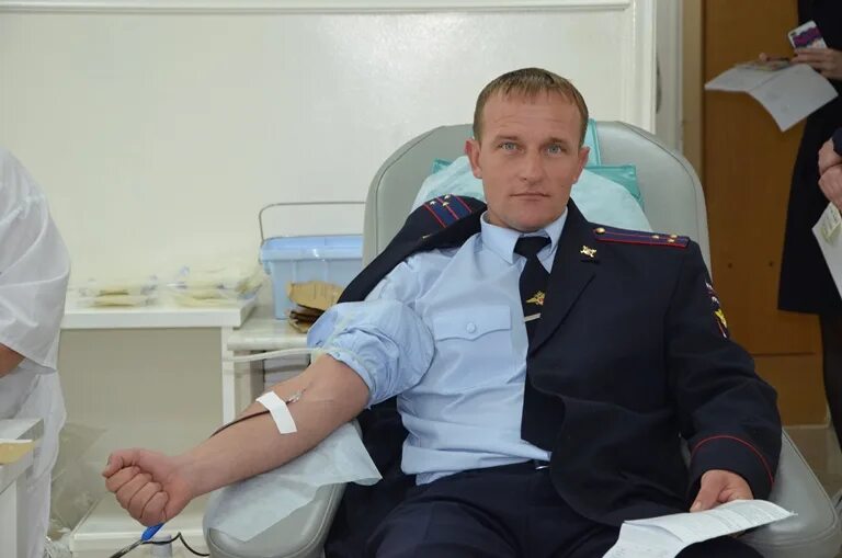 Сотрудники полиции задержали подозреваемого в дистанционном мошенничестве