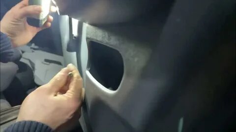 Снять панель альмера g15