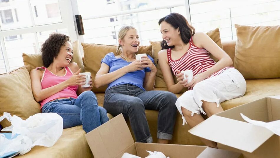 Flatsharing. Арендатор квартиры. Campus дом. University accommodation. Flat sharing.