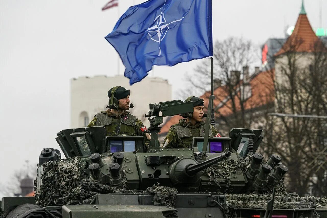 Угроза безопасности нато. Учения НАТО В Прибалтике 2019. Германия НАТО. Военные учения НАТО. Учения НАТО на Украине.