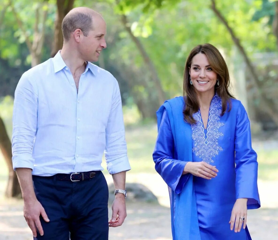 Принц уильям последнее. Принц вильм и кейт мидлтон. Герцогиня кэтрин и принц уильям. Принц уильям. Принцесса уэльская кейт миддлтон последние.