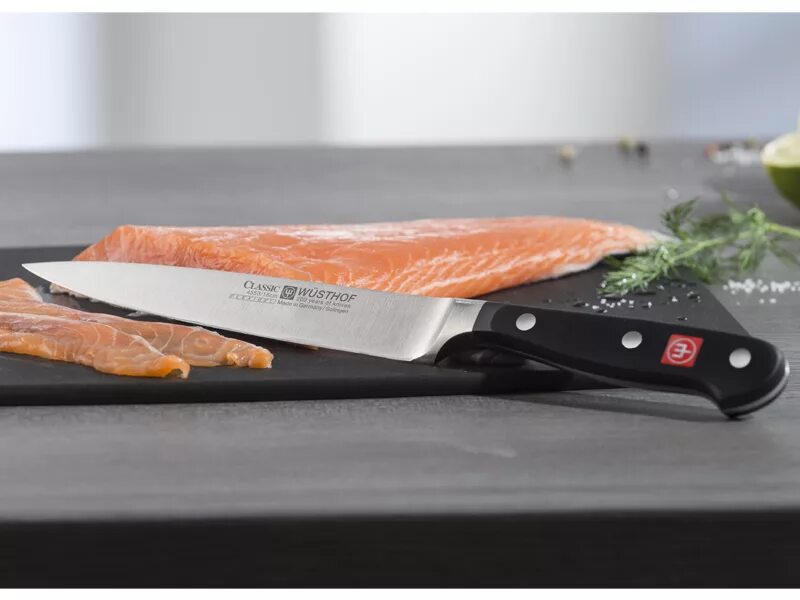 нож для роллов. сашими нож янагиба vg10. нож для лосося. нож для рыбы pintinox. нож для нарезки рыбы.