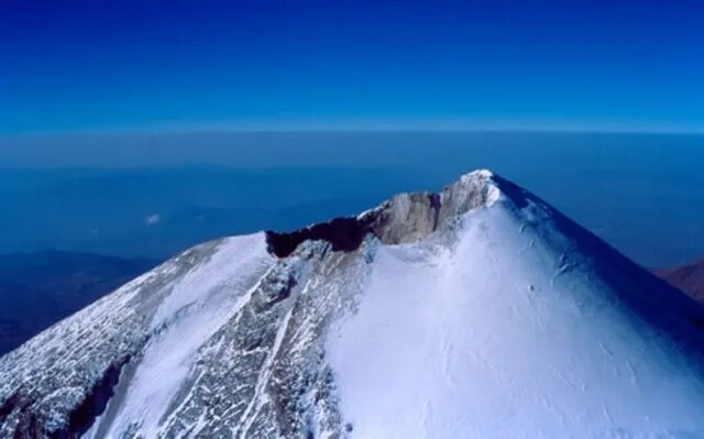 Орисаба вулкан восхождение. Вулкан Пико де Орисаба. Вершина Орисаба. Орисаба Мексика. Самая высокая точка мексики