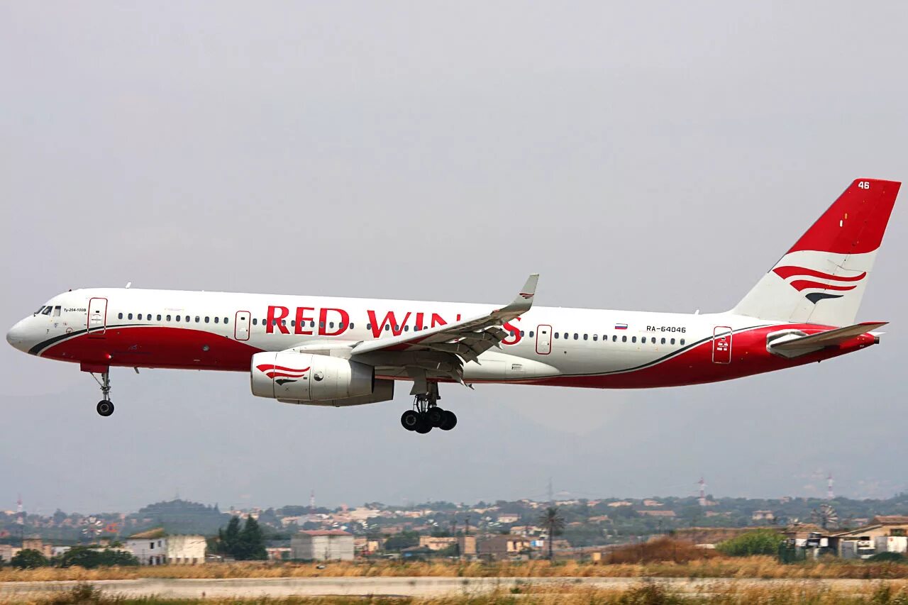 Red Wings («ред Вингс»). Боинг 737 Red Wings. Ред Вингс самолеты авиакомпании. Red Wings авиакомпания SAMOLIOTIK.