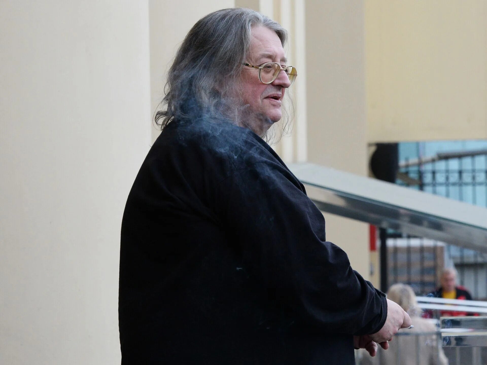 александр градский лысый. александр градский молодой. могила александра градского. денис градский. градский какая больница.