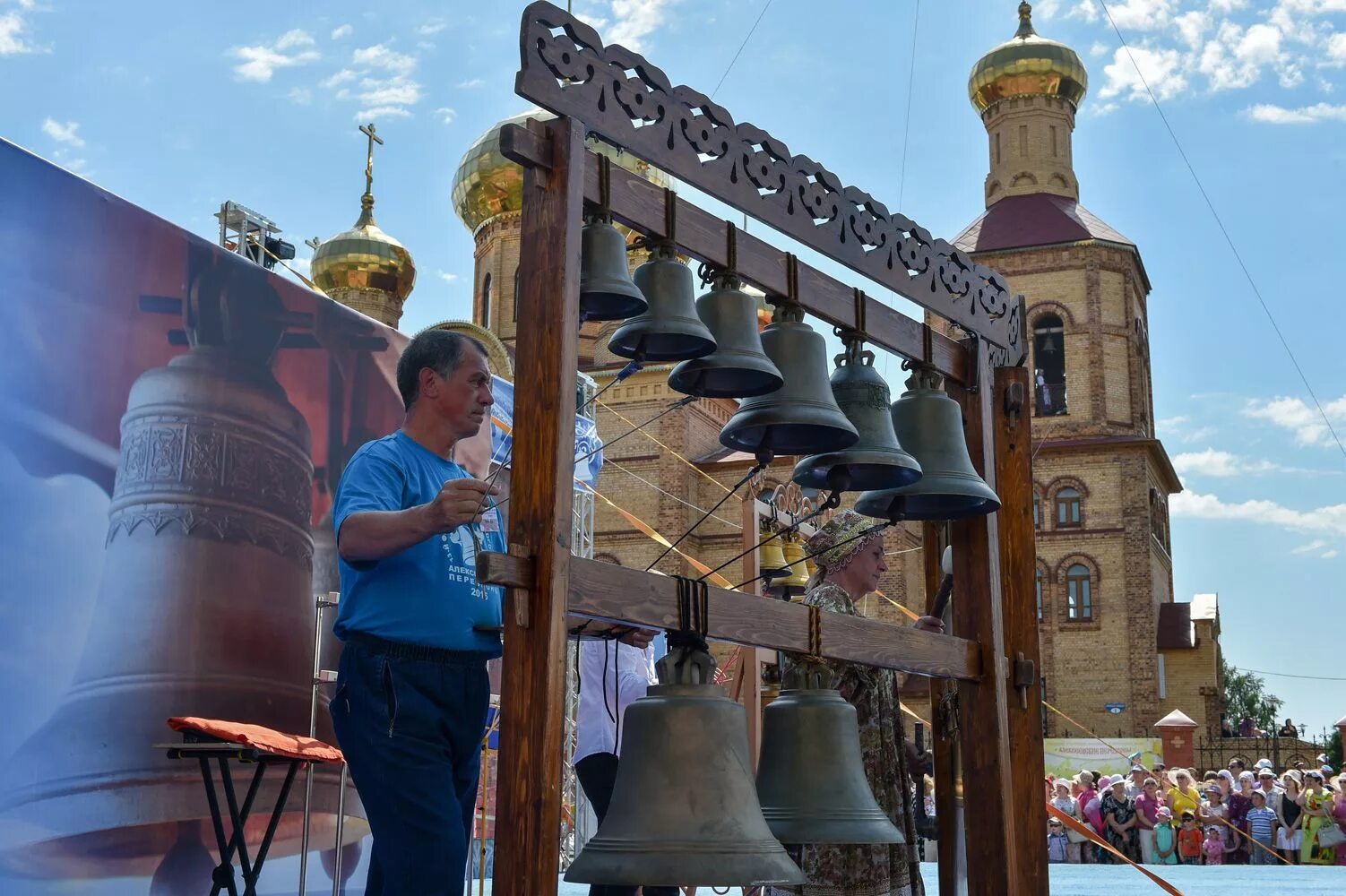 Колокольня «царь-звонница» Ставрополь. Храм Казанской иконы Божией матери в Долгопрудном звонница. Звонницы и колокольни. Углич Воскресенский монастырь колокольный звон. Слушать православные звоны