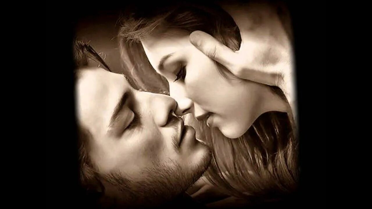 Во сне целовать в губы знакомую. Страстные поцелуи. К чему снится целоваться с актером. Во сне целовать в губы знакомую. Во сне целовать в губы знакомую.