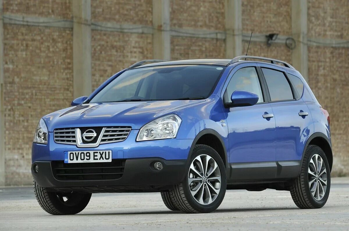 Nissan qashqai 1 j10 2006-2013. Обвес nissan qashqai j10. Nissan qashqai dualis j10. Nissan qashqai 1 j10. Nissan qashqai j10 2012.