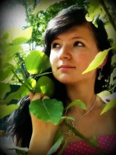 Девушка кучина