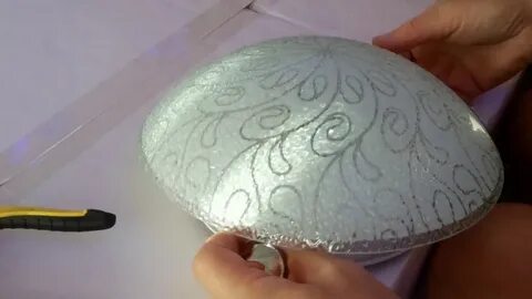 Как разобрать круглый светильник