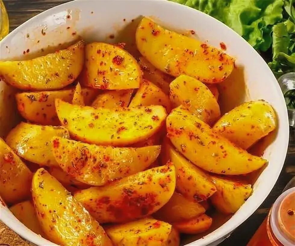 Как вкусно замариновать картошку в духовке. Как вкусно замариновать картошку в духовке