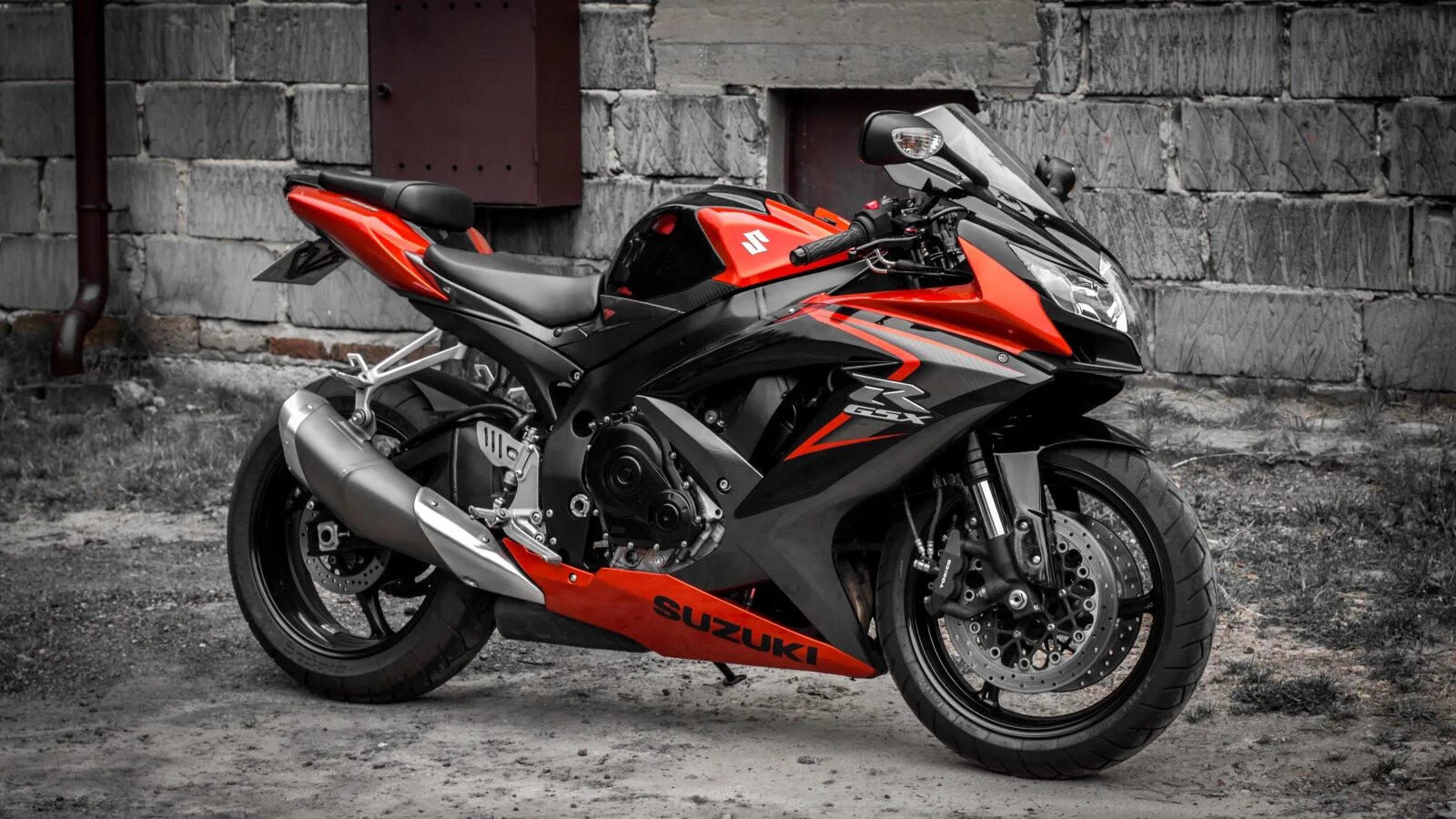 Nice one @gixx_sonic - #gsxr1000r #gsxr1000 #gixxer #gixxernation #suzuki #suzuk