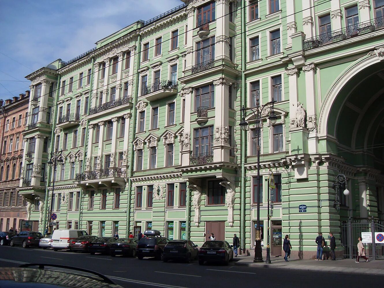 Санкт петербург кирочная 32 34. Санкт петербург кирочная 32 34. Доходный дом а. Санкт петербург ул кирочная 32/34. Доходный дом ратькова рожнова кирочная.