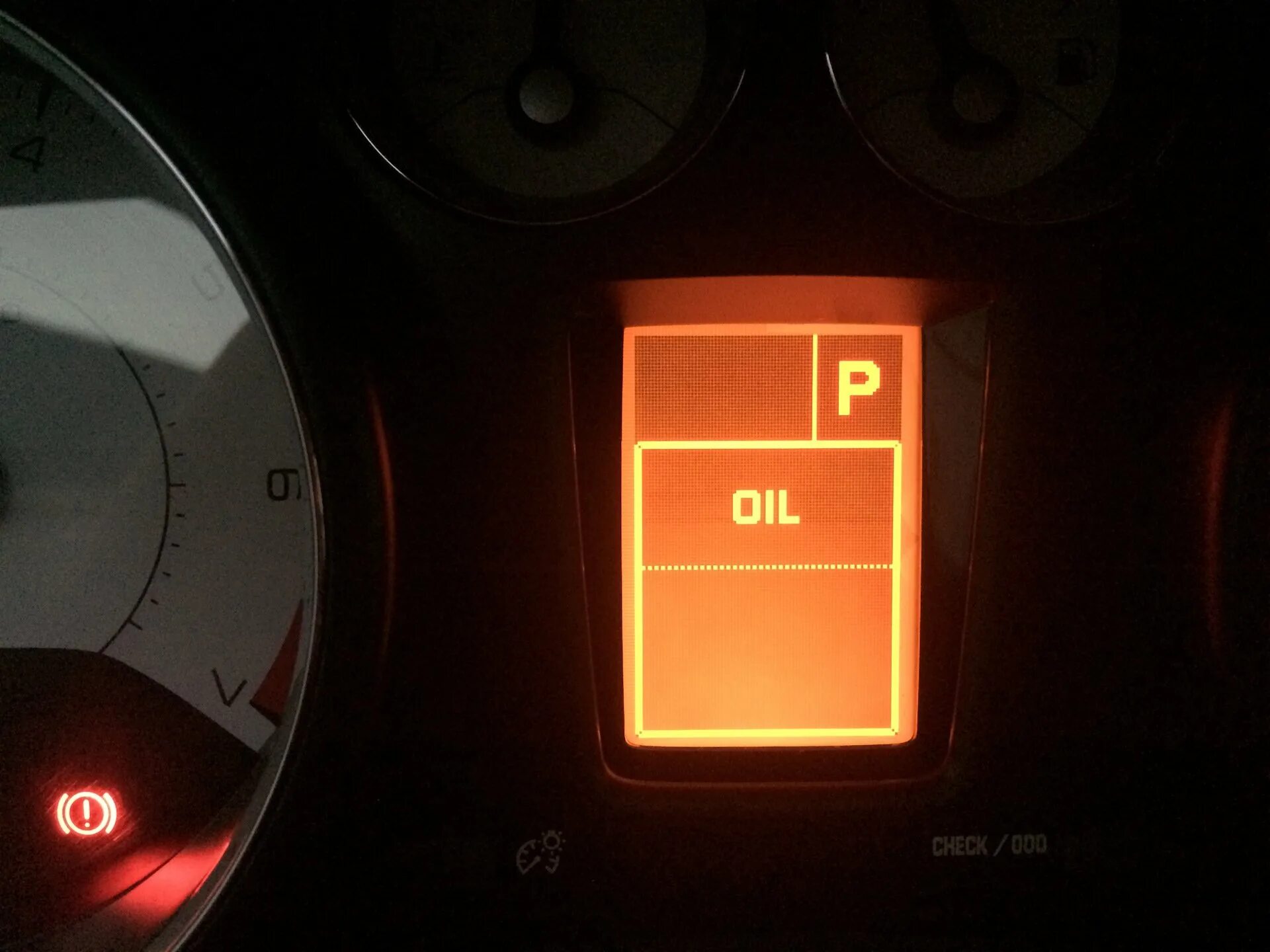 Oil ok пежо 308. Oil level пежо 308. Top up oil level сценик 2. Oil level пежо 308. Top up oil level пежо 308.