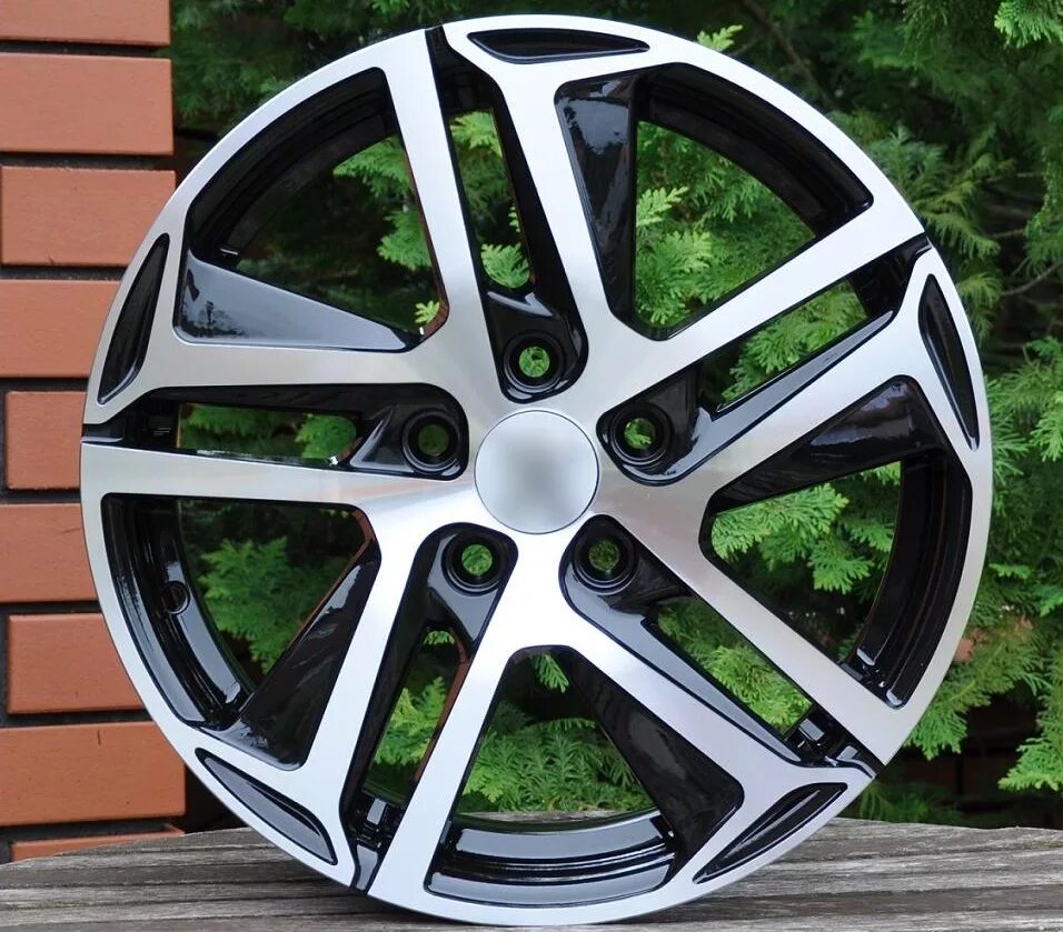 Диски литые r16 5х118. R17 5x108. Пежо 308 литые диски r16. 5x108 r16. Литые диски Пежо 308 r17.