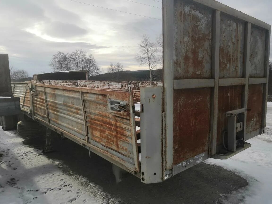 Прицепы грузовые б у. Тюменский полуприцеп.