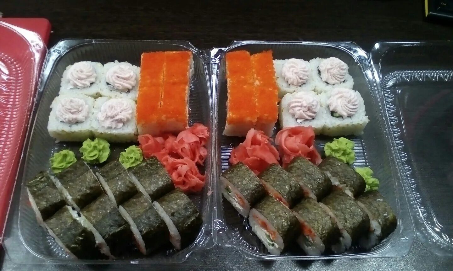 Сан суши. Суши. Суши фото. Ролл токио. Кафе на привале прокопьевск.