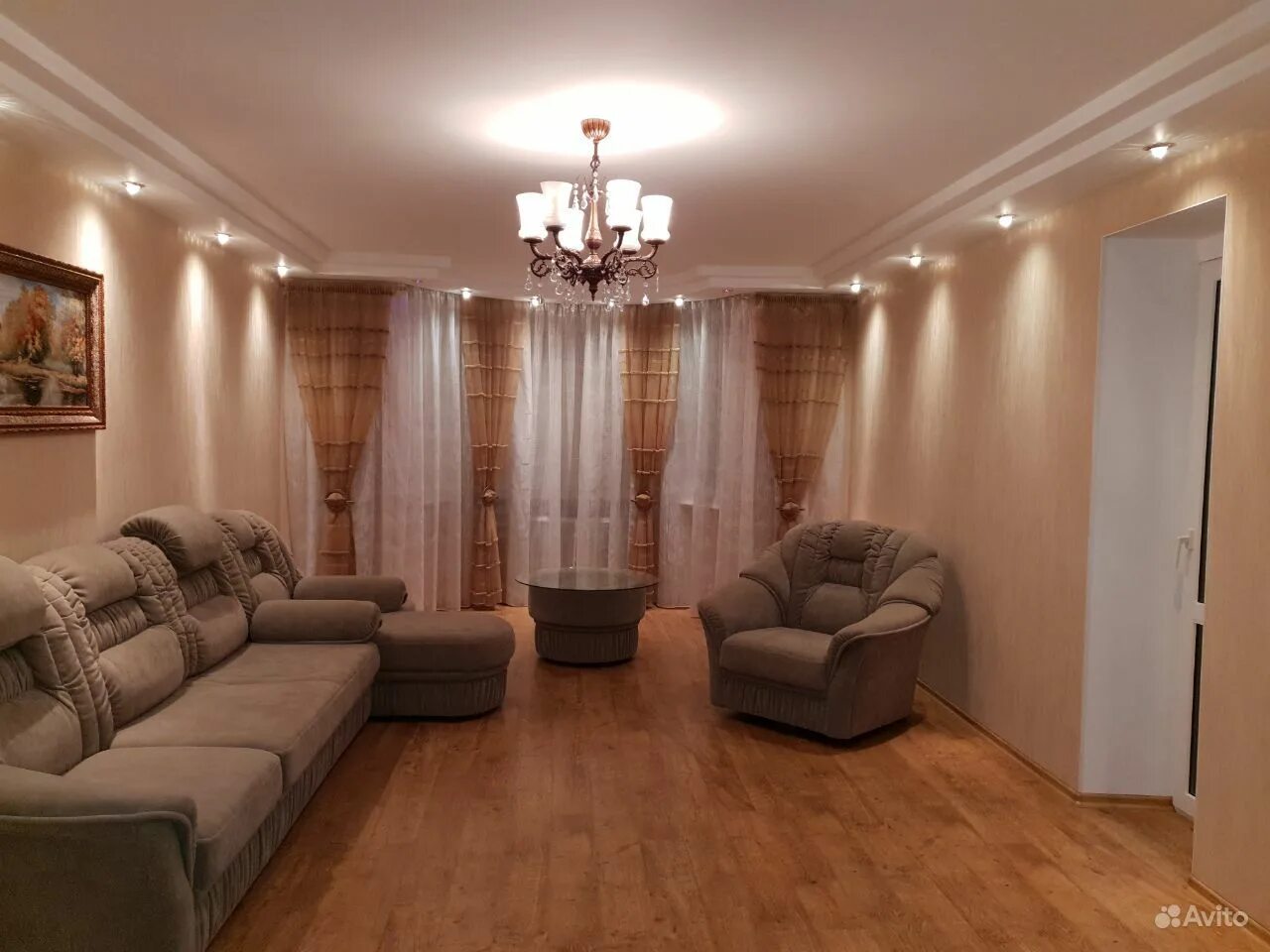 Авито квартиры. Продаётся 2-х комнатная квартира. Домики в калуге. Продается квартира 2 комнатная. Логотип этажи агентство недвижимости.