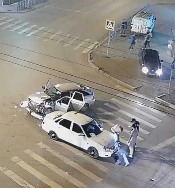 Октябрьская что сейчас происходит. Октябрьская что сейчас происходит. Пожар в новосибирске сейчас в октябрьском. Октябрьская что сейчас происходит. Пожар на кировском заводе сейчас.