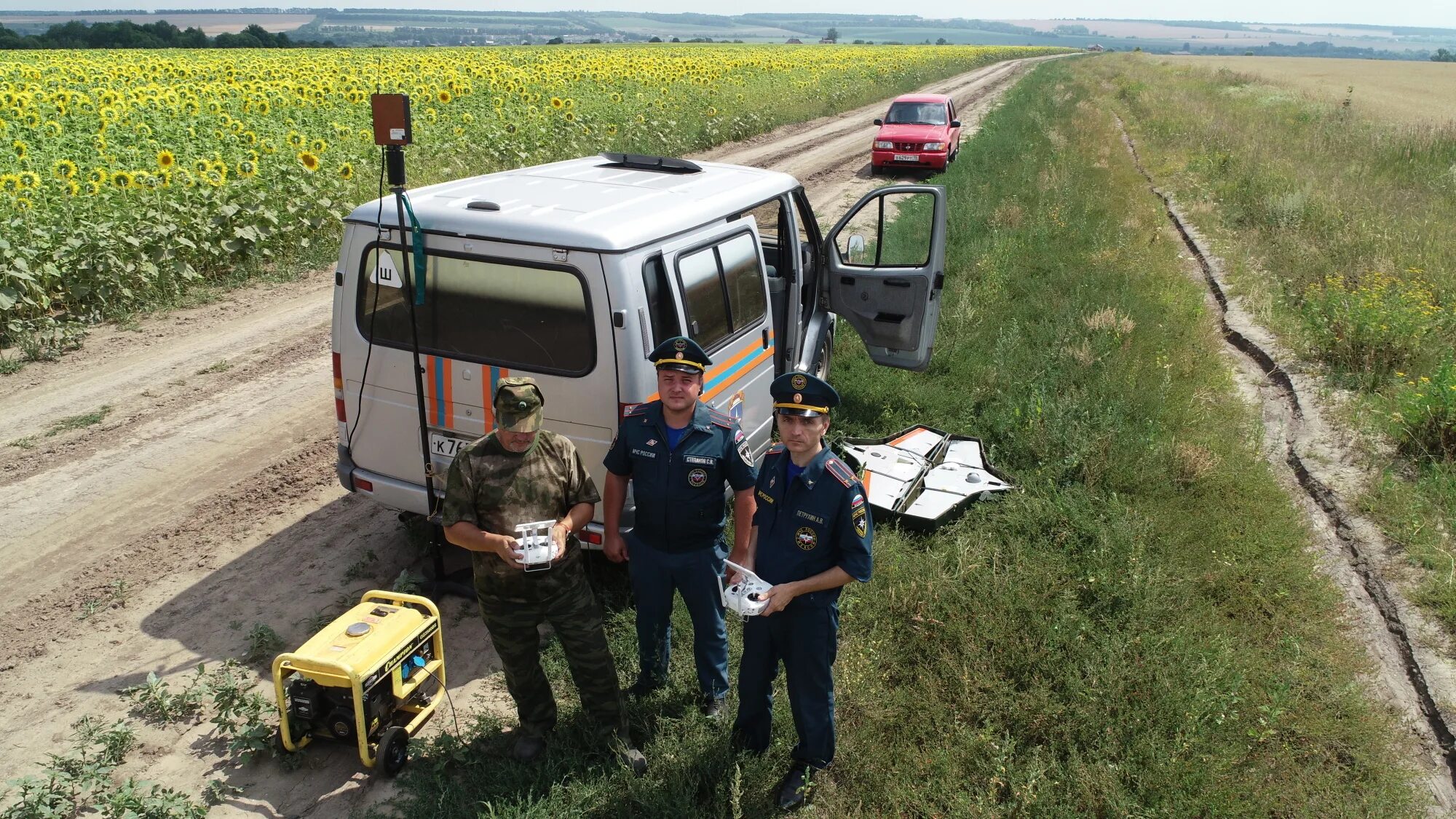 Курск обстановка на границе. Пожарные Курской области. Беспилотники в Курской области. Курская область обстановка. Жердевский район спасатели в Вюреке.