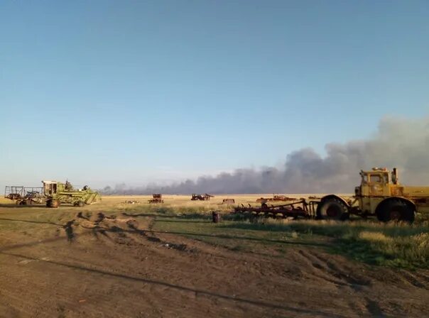 Оренбургская область поселок озерный. Озерный оренбургская область. Шильдинский элеватор. Оренбургская область поселок озерный. Элеватор шильда оренбургская область.