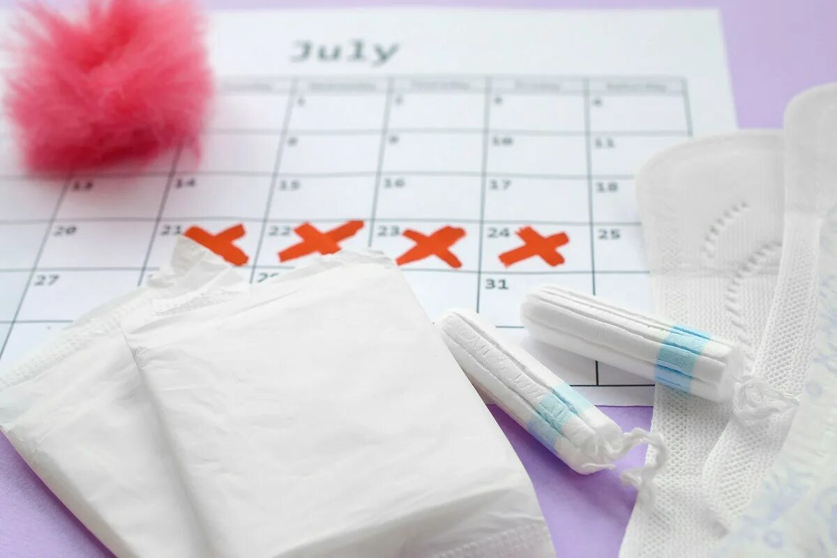 Третий день скудные месячные что это. Месячные шли 2 дня и прекратились. Лько дней идут месячные. Месячные 2 дня и закончились. Нерегулярные менструации.