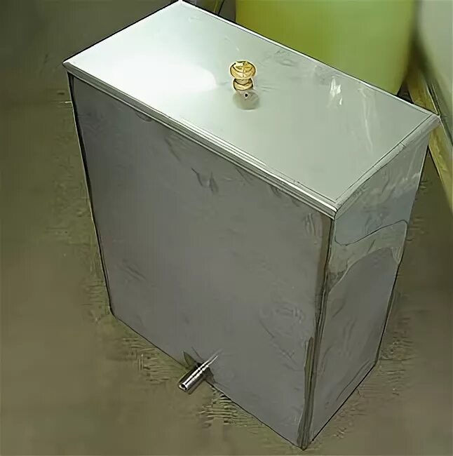 бак расширительный 200п (открытого типа). бачок для отопления открытого типа. бак расширительный открытого типа 40л. расширительный бачок для отопления открытого типа пластиковый. расширительный бак открытого типа 10л для аогв 80.