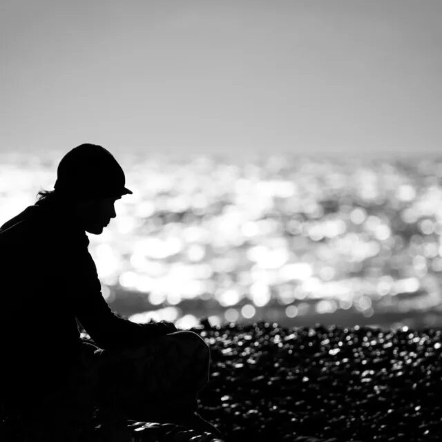 Sad and lonely. Ава sad day. alone sad man. sad картинки на аву. lonely avatars.