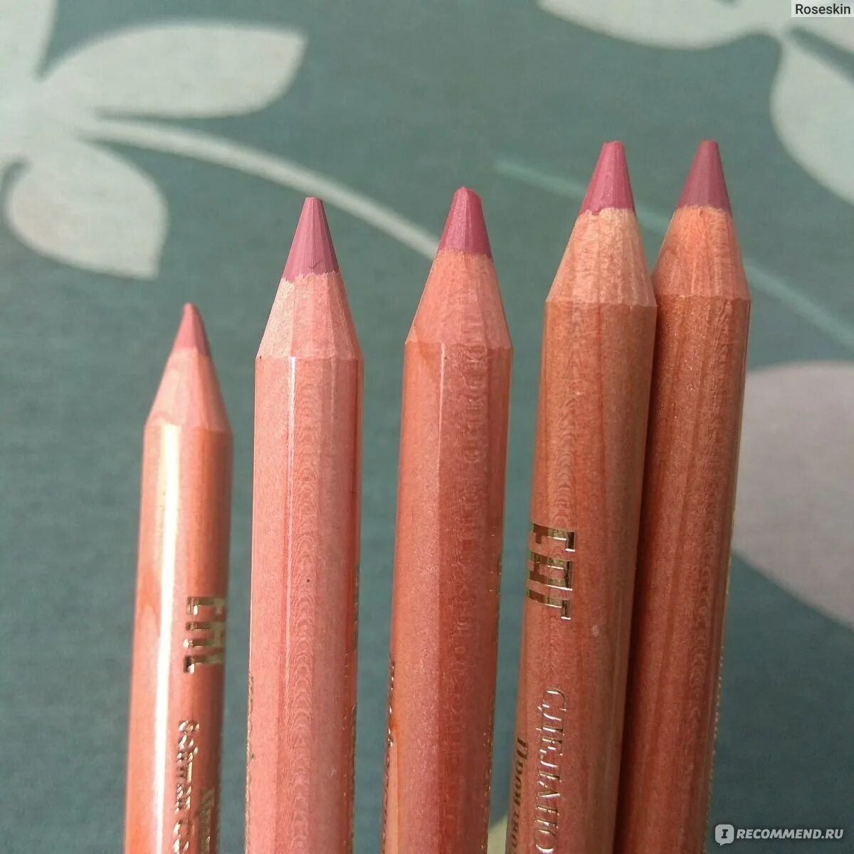 Miss tais карандаш для губ свотчи. Глянцевые карандаши. Lip crayon. Глянцевые карандаши. Коробка с карандашами картинка.
