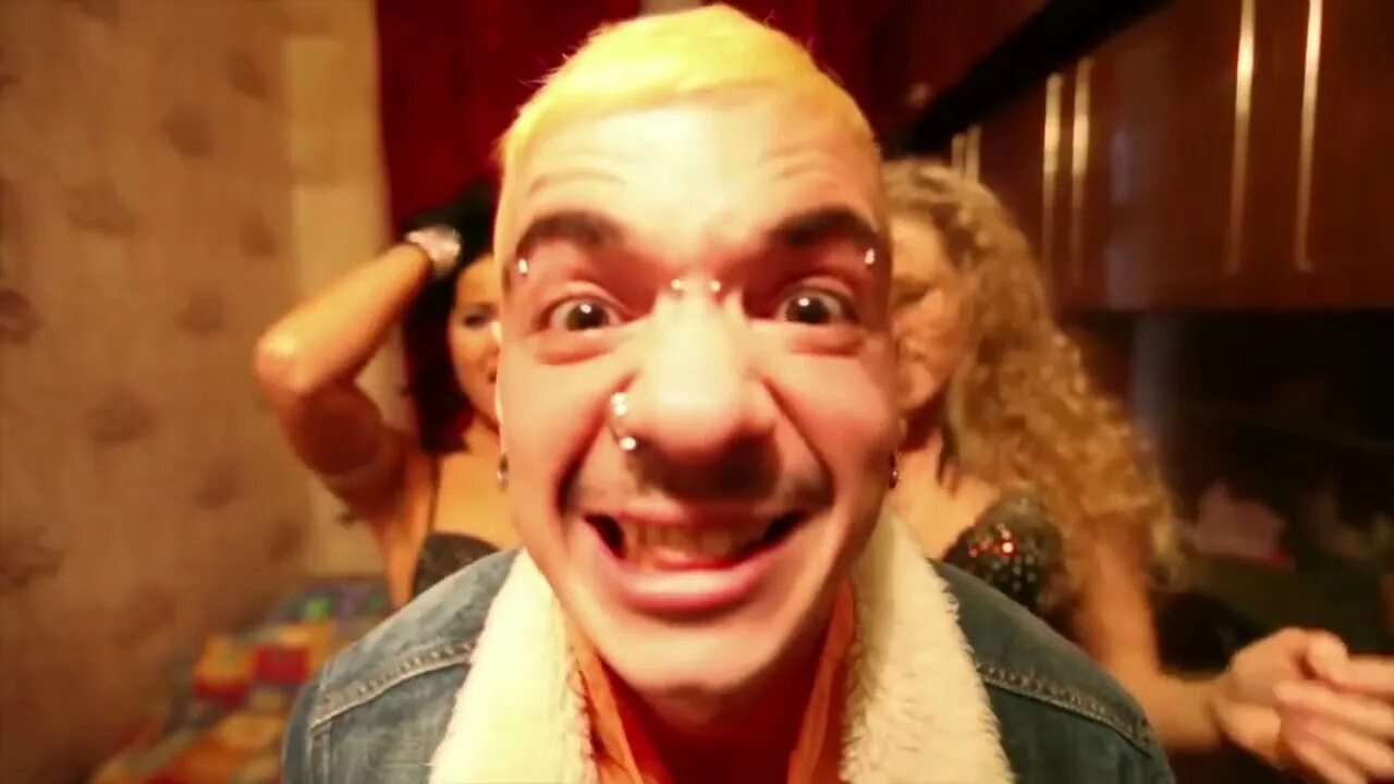 Роман парыгин ленинград турбобой. Парыгин ленинград. Роман парыгин турбобой. Роман парыгин турбобой. Турбобой ленинград.