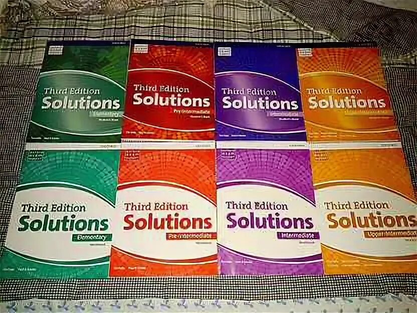 Solutions pre intermediate 3rd edition keys. Книга solutions. third edition solutions. учебники solutions уровни. solutions все уровни.