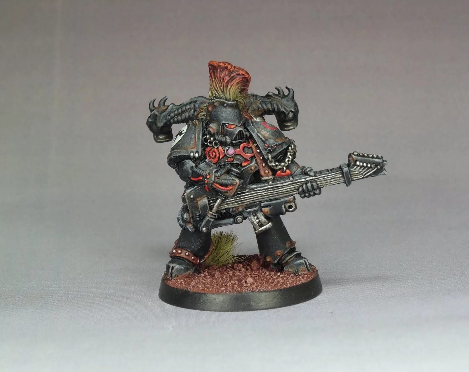 Rogue trader лучи. Noisemarine 40k. assassin rogue trader 1988. janus draik. noise marine old.