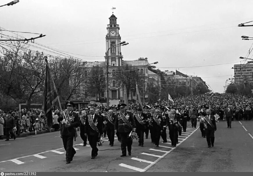 9 мая 1995. Парад Победы 1975 года. Минск 9 мая 1945. Парад 9 мая 1975. День Победы 1980.