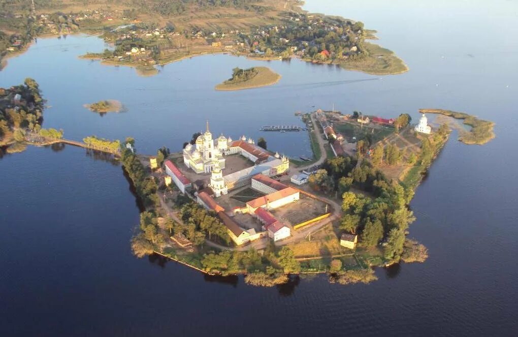 Селигер нило столобенская пустынь. Селигер монастырь нило столобенская пустынь. Монастырь нилова пустынь тверская область. Нило-столобенская пустынь осташков. Селигер монастырь нило столобенская пустынь.