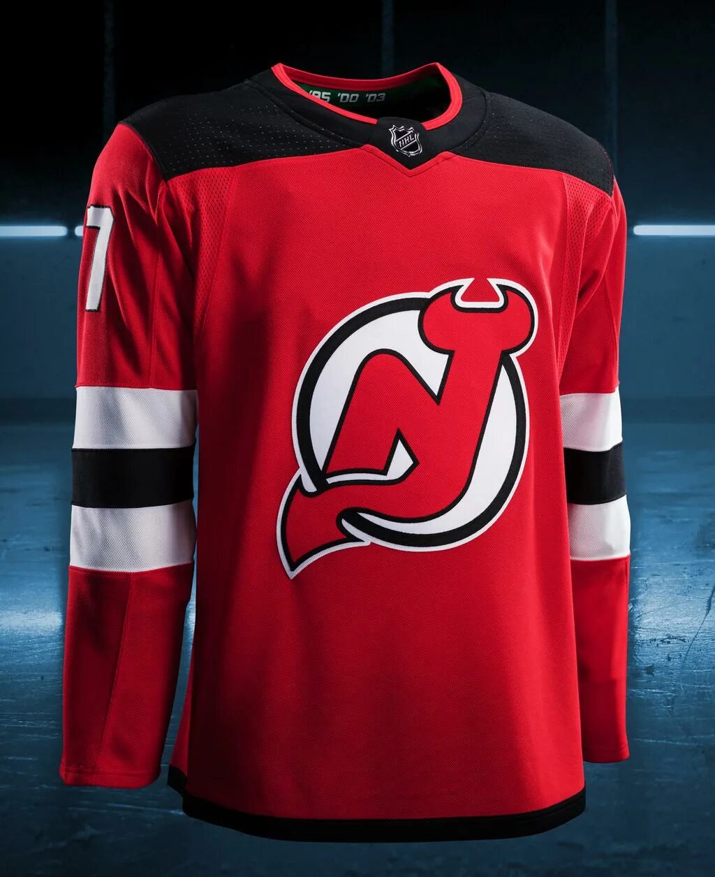 Джерси нью джерси девилс. New live jersey. Хоккейные джерси нхл. New jersey devils свитер хоккейный. Джерси красное&белое.