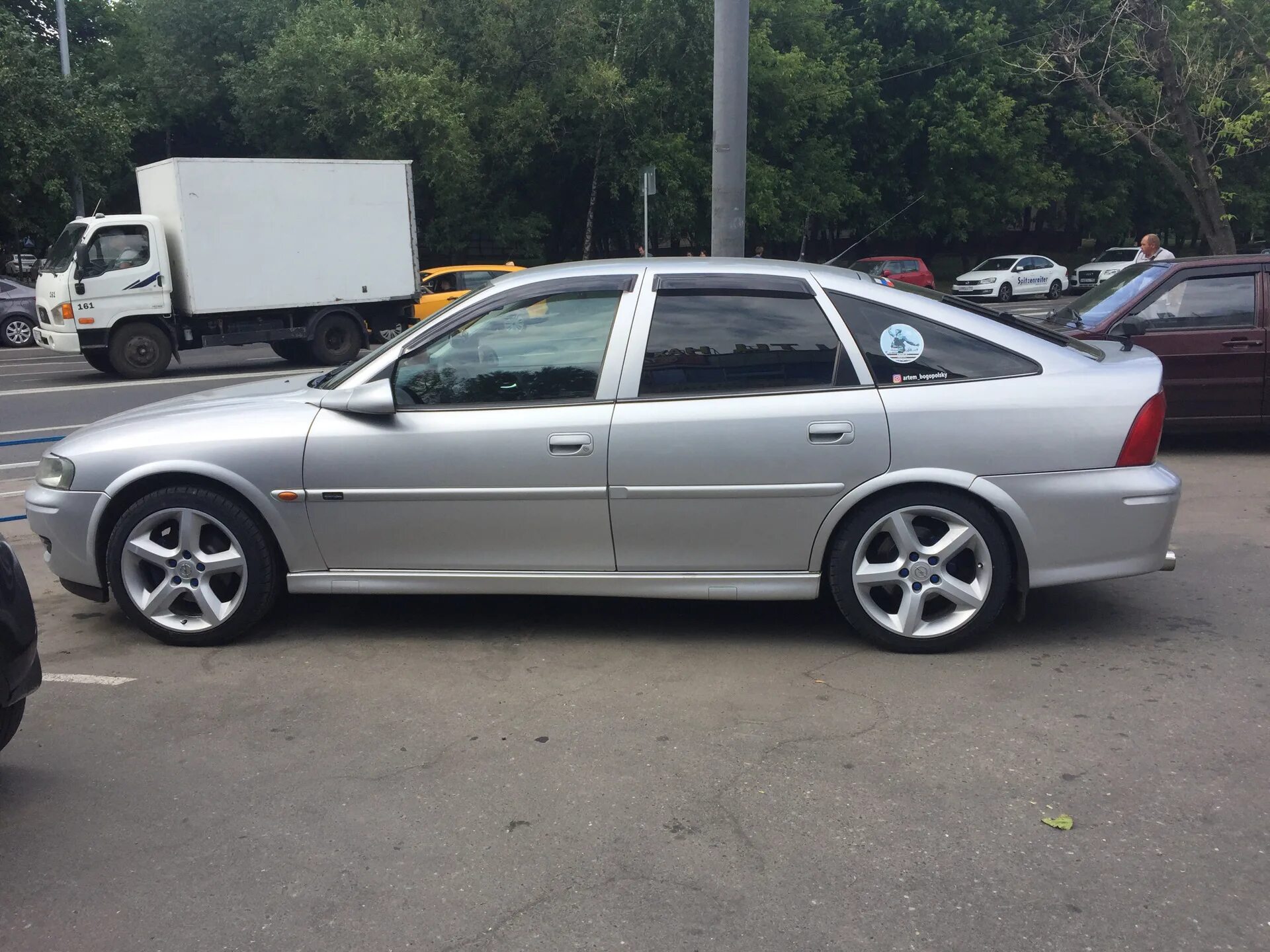 Opel Vectra a r17. Диски r17 на Opel Vectra b. R17 на Опель Вектра б. Opel Vectra b на 17 дисках. Покажи опель вектра б