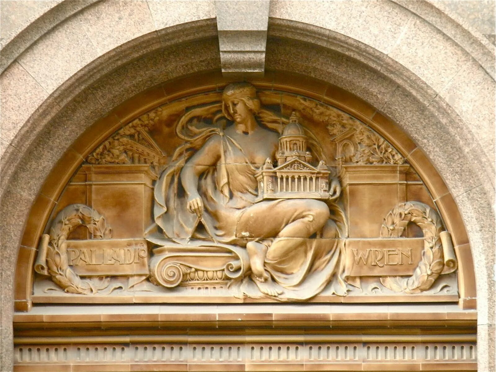 Sculpture and architecture